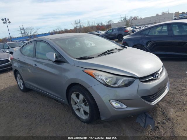 HYUNDAI ELANTRA 2013 kmhdh4ae7du923940