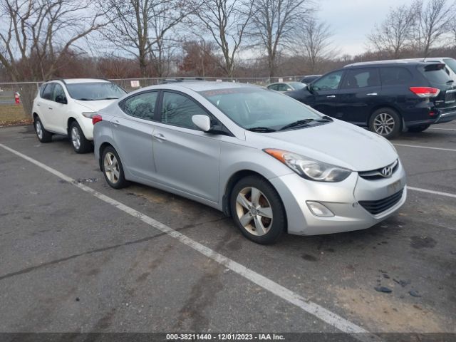 HYUNDAI ELANTRA 2013 kmhdh4ae7du928359