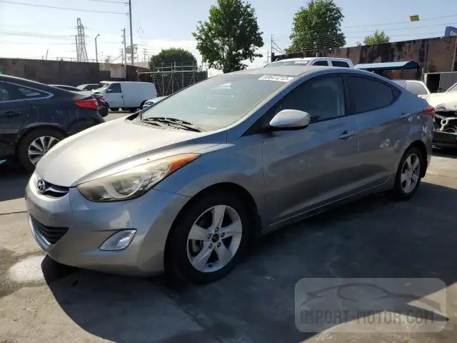 HYUNDAI ELANTRA 2013 kmhdh4ae7du946778