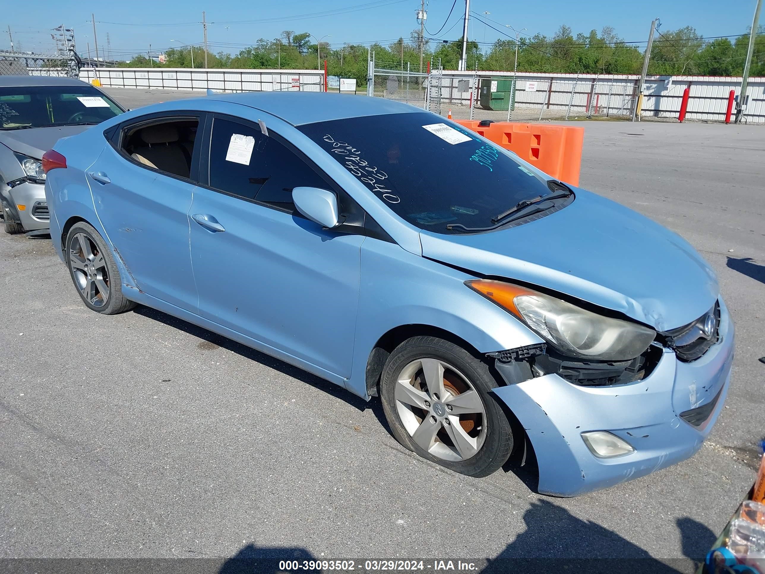 HYUNDAI ELANTRA 2012 kmhdh4ae8cu260568