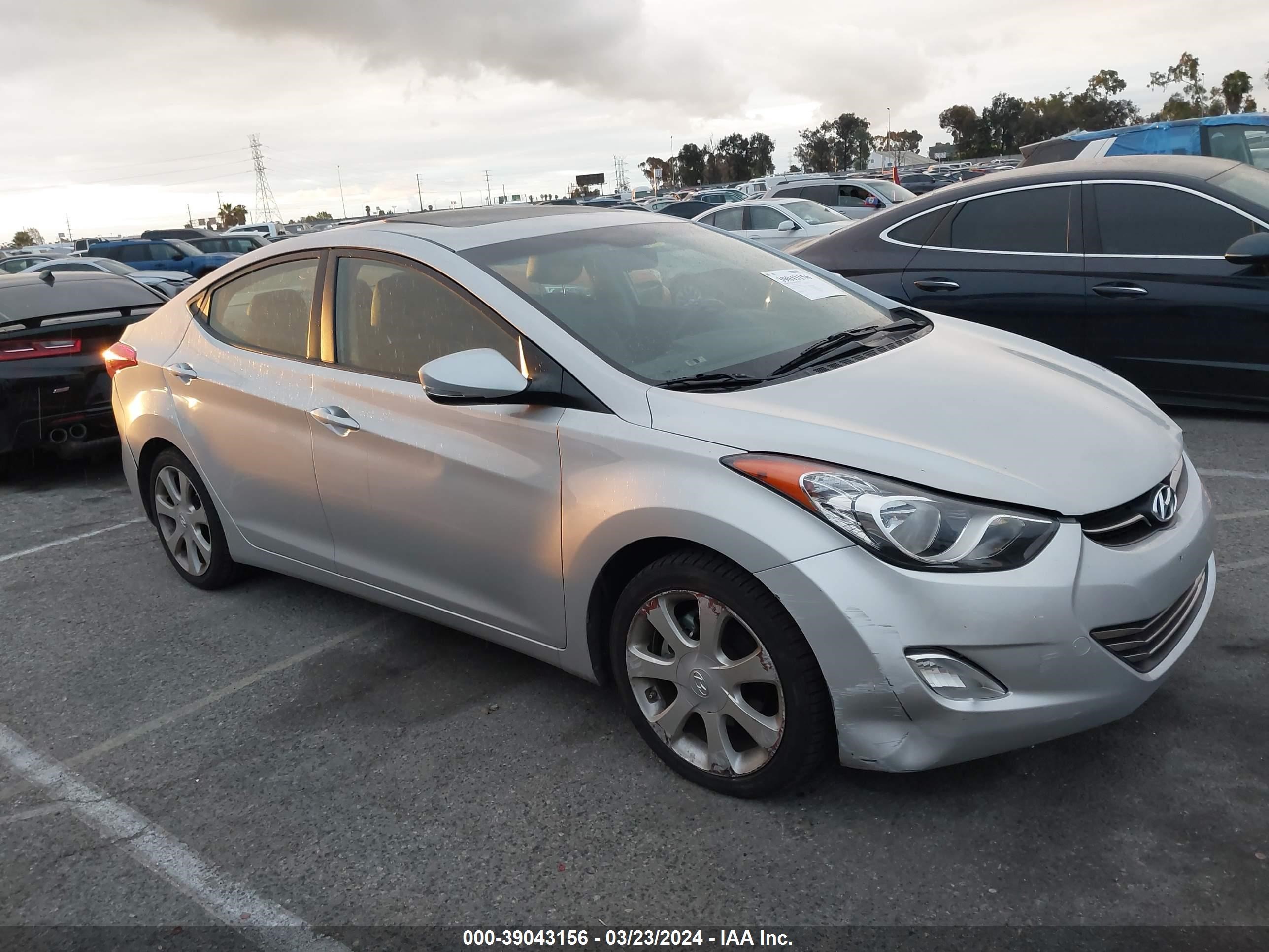 HYUNDAI ELANTRA 2012 kmhdh4ae8cu280366