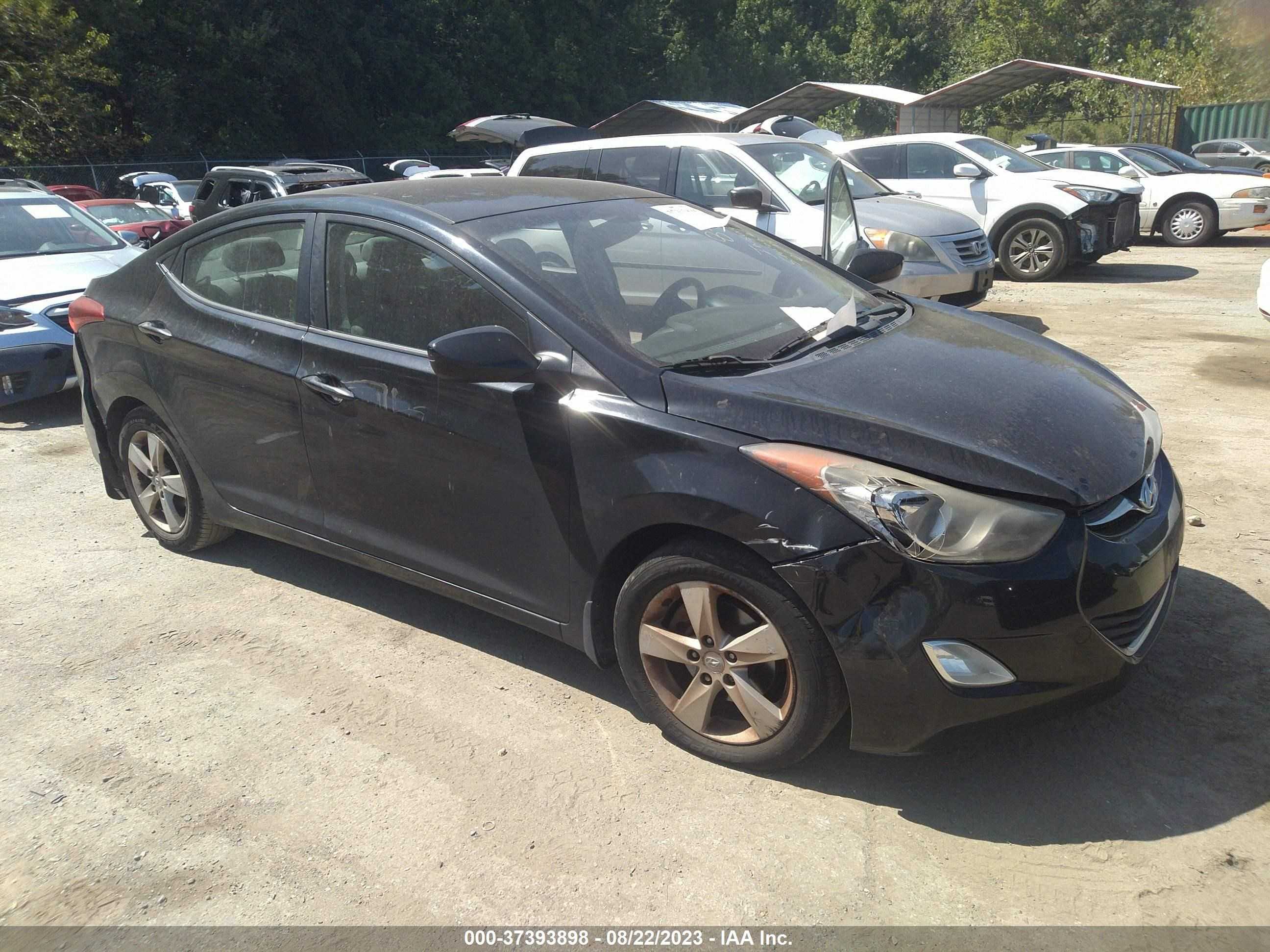 HYUNDAI ELANTRA 2012 kmhdh4ae8cu456462