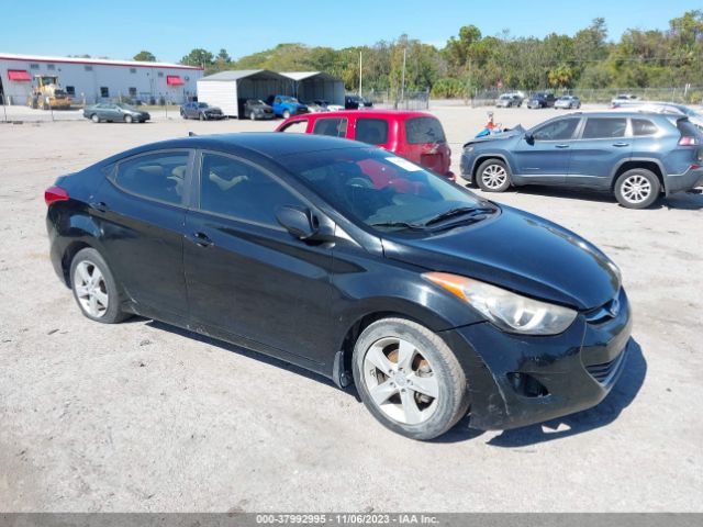 HYUNDAI ELANTRA 2013 kmhdh4ae8du515740