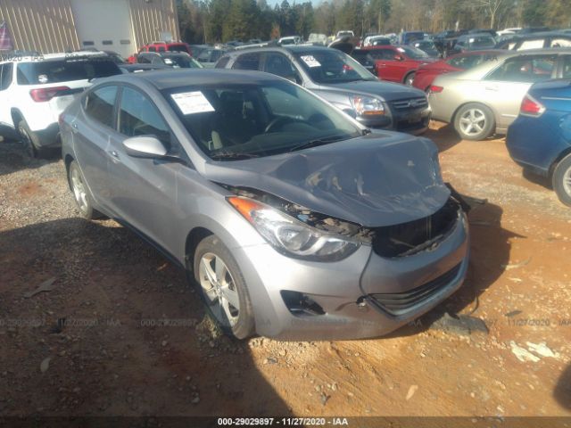 HYUNDAI ELANTRA 2013 kmhdh4ae8du930556