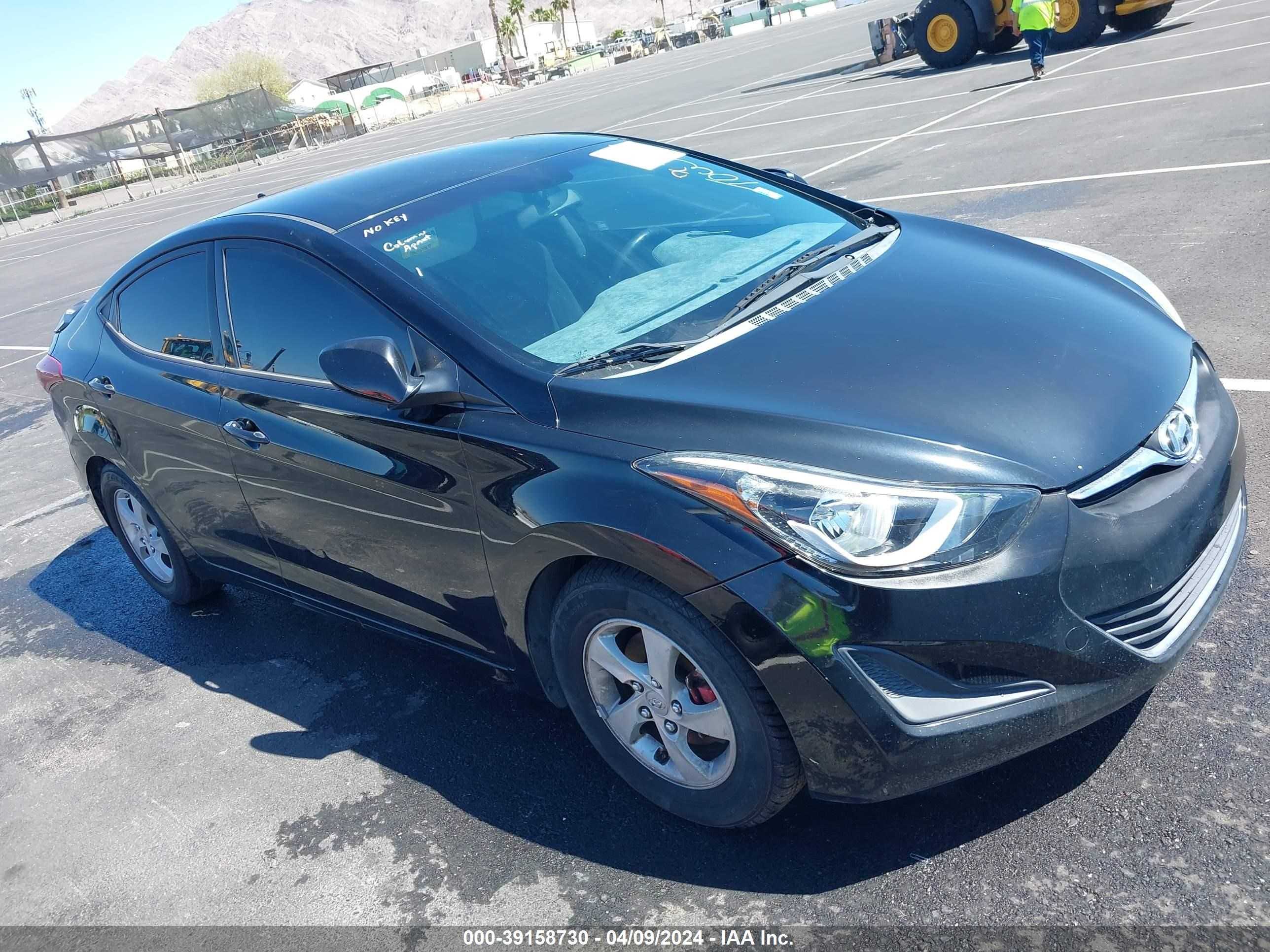 HYUNDAI ELANTRA 2015 kmhdh4ae8fu227770