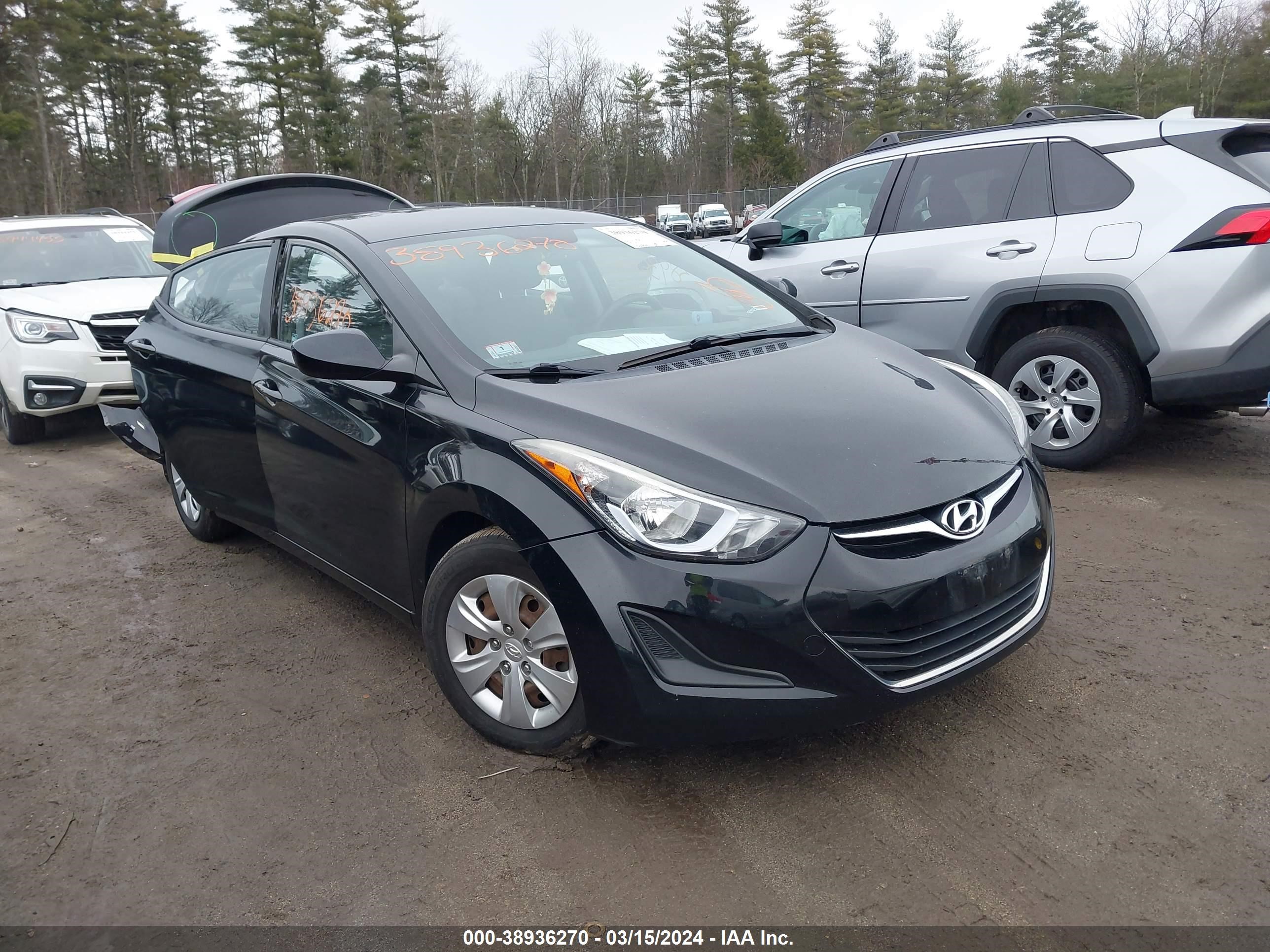 HYUNDAI ELANTRA 2016 kmhdh4ae8gu635364