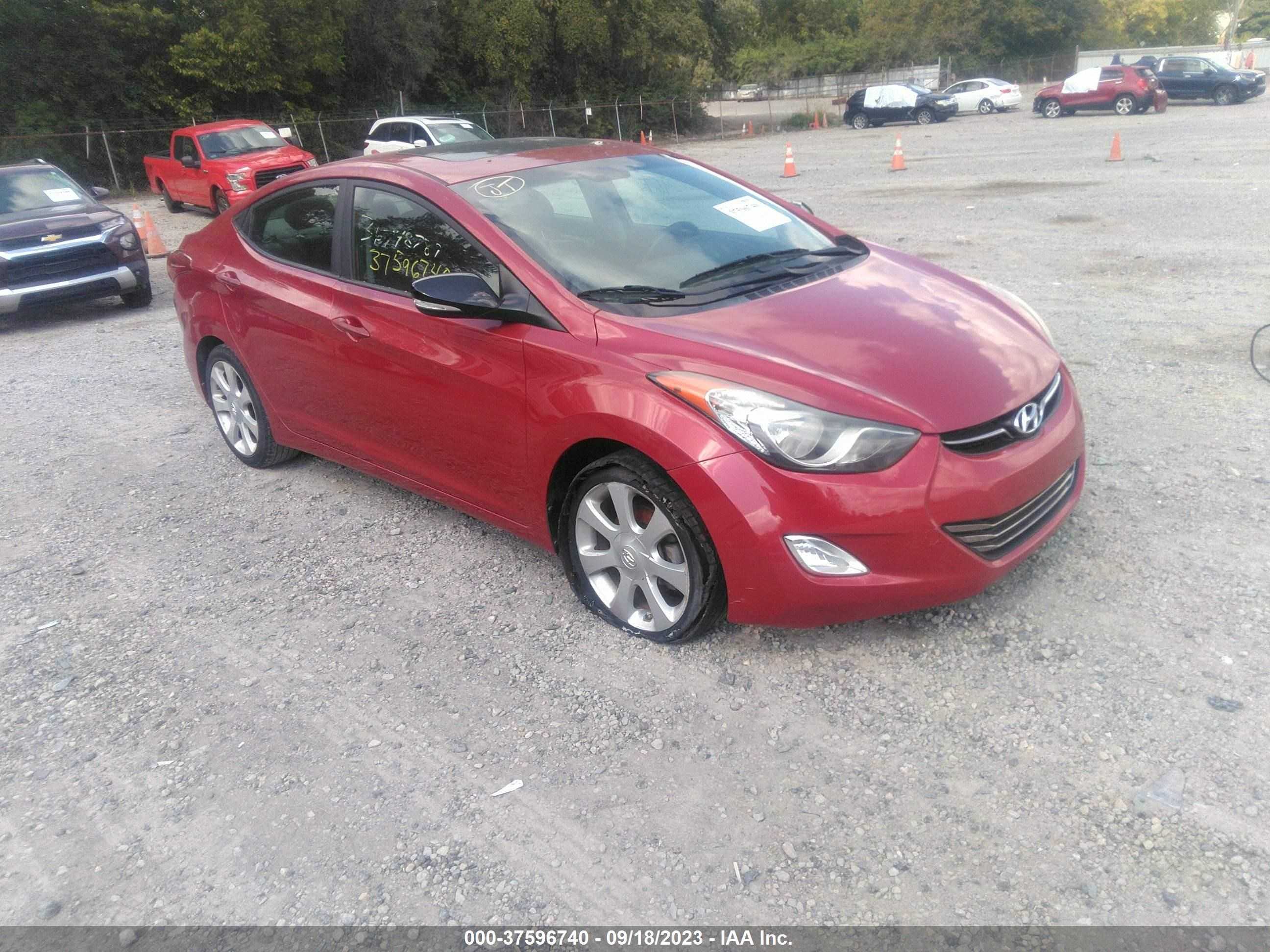 HYUNDAI ELANTRA 2013 kmhdh4ae9du973383