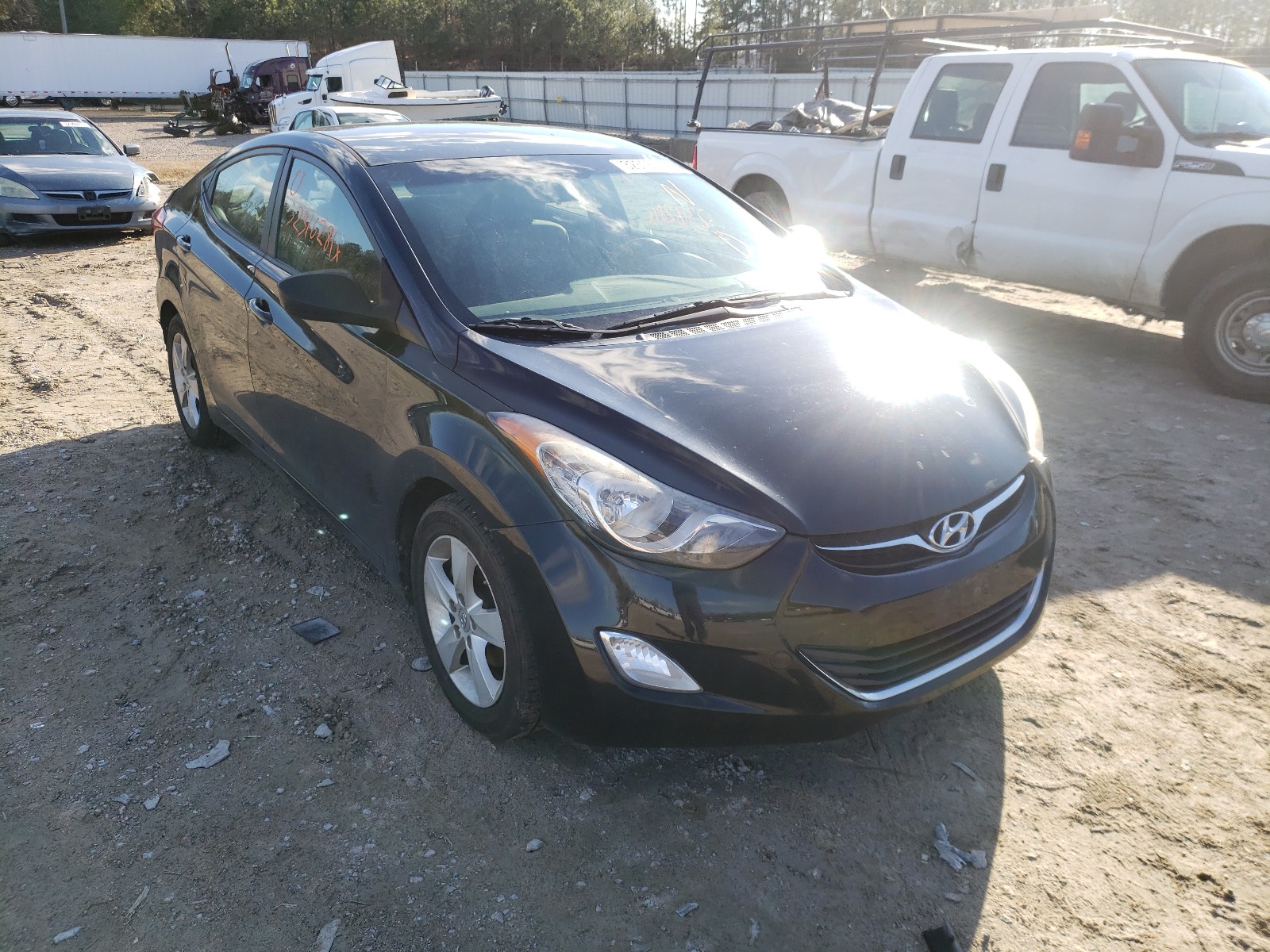 HYUNDAI ELANTRA 2012 kmhdh4aexcu331463