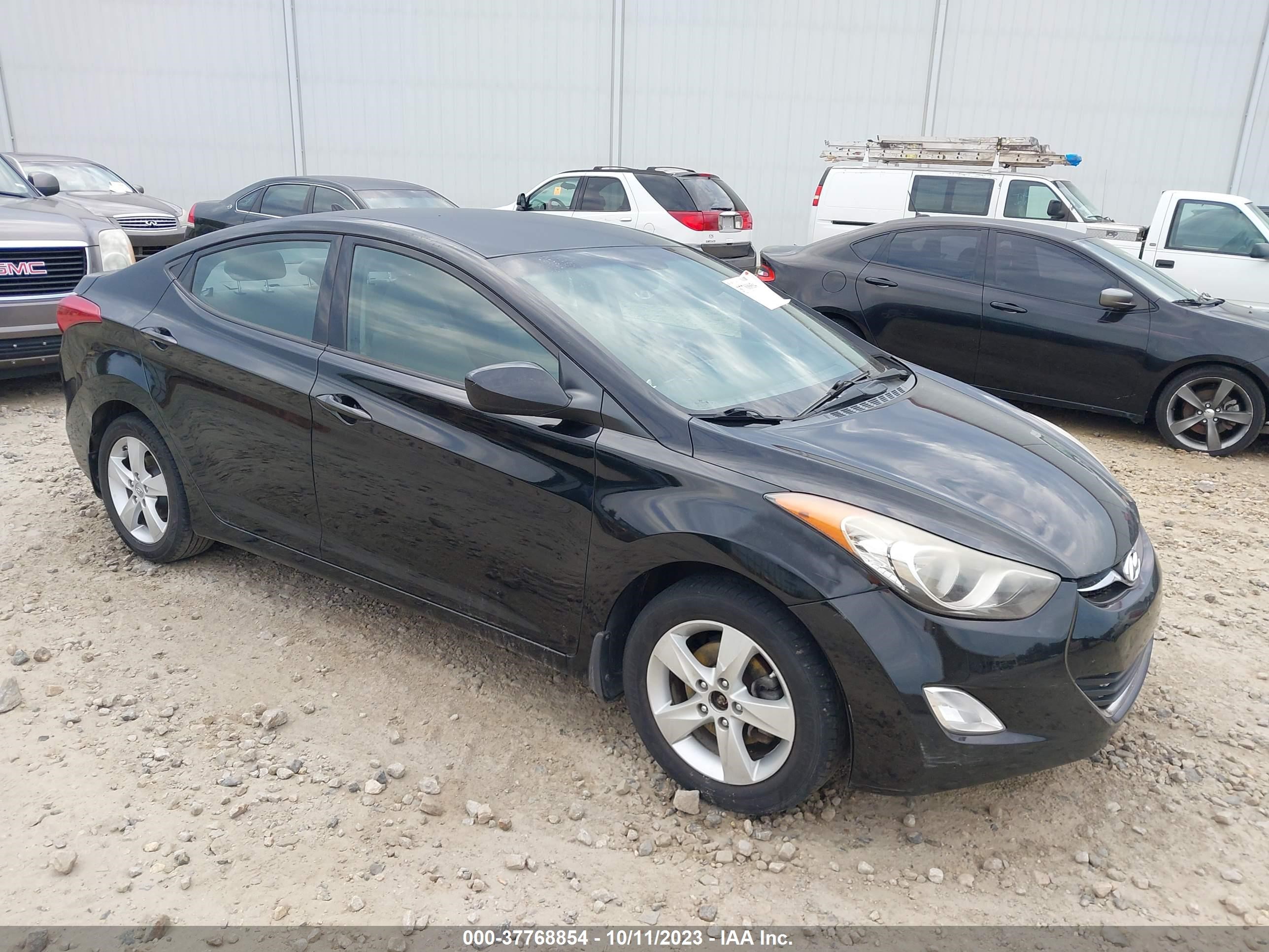 HYUNDAI ELANTRA 2013 kmhdh4aexdu895177