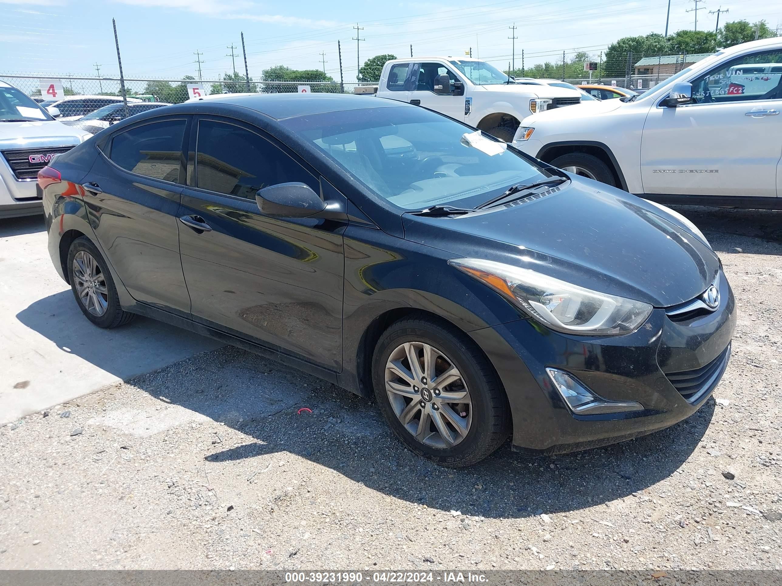 HYUNDAI ELANTRA 2015 kmhdh4aexfu393496