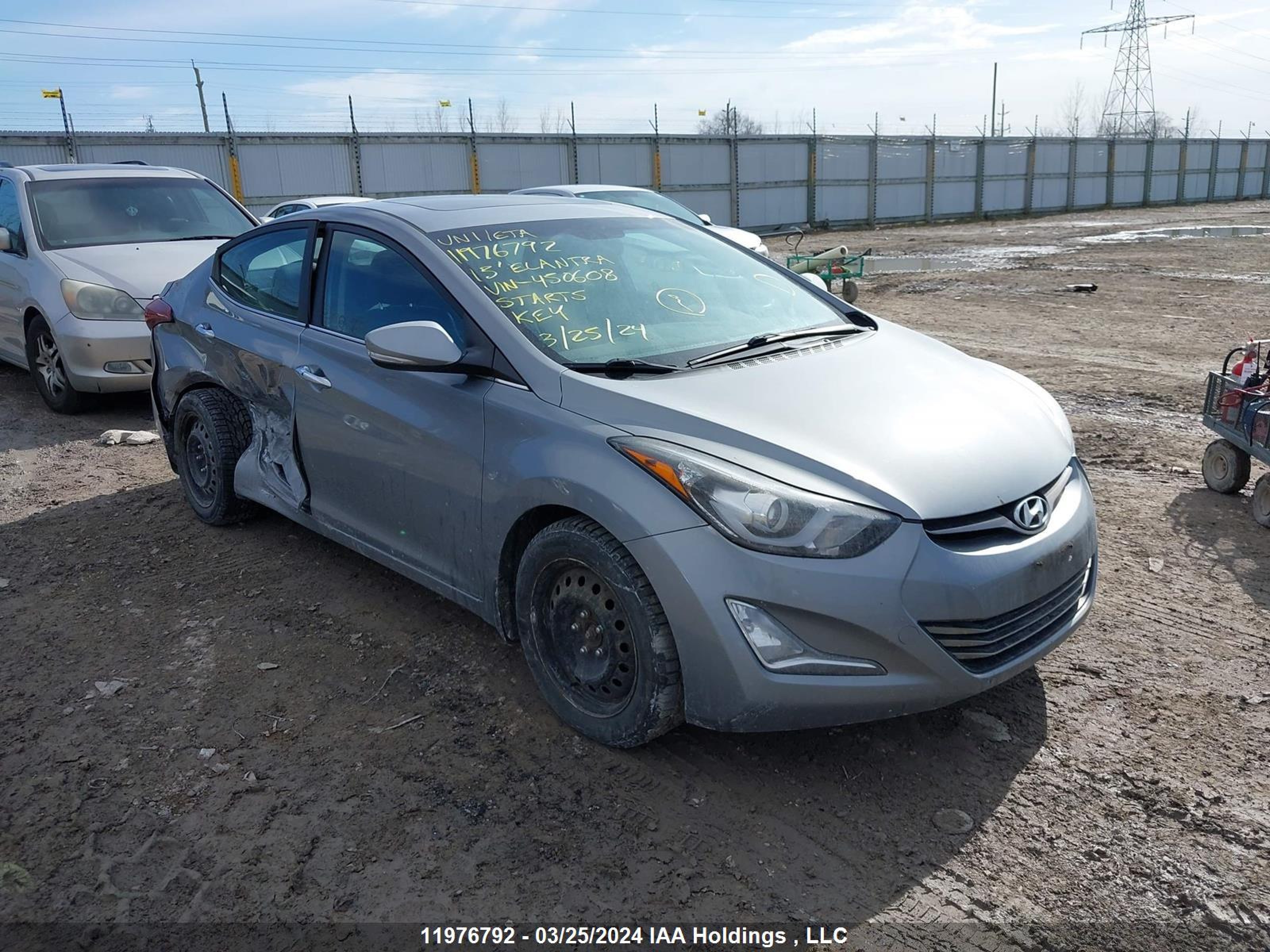 HYUNDAI ELANTRA 2015 kmhdh4ah4fu450608