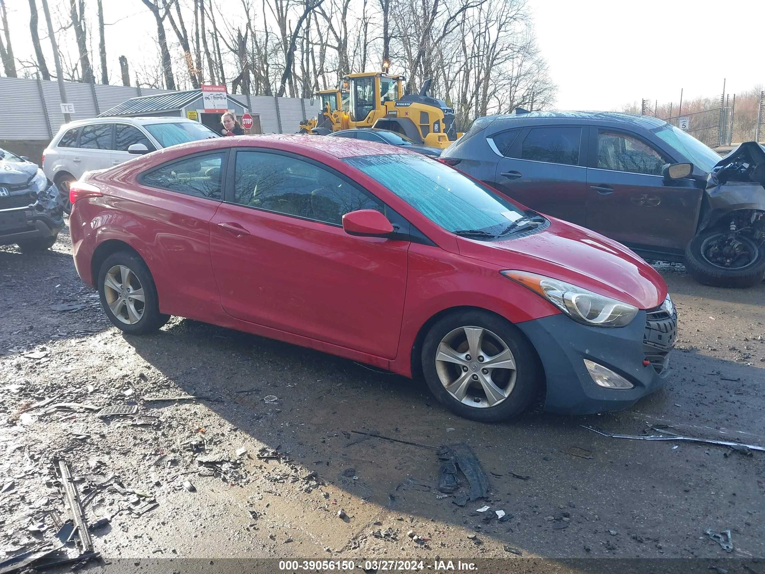 HYUNDAI ELANTRA 2013 kmhdh6ae6du008847