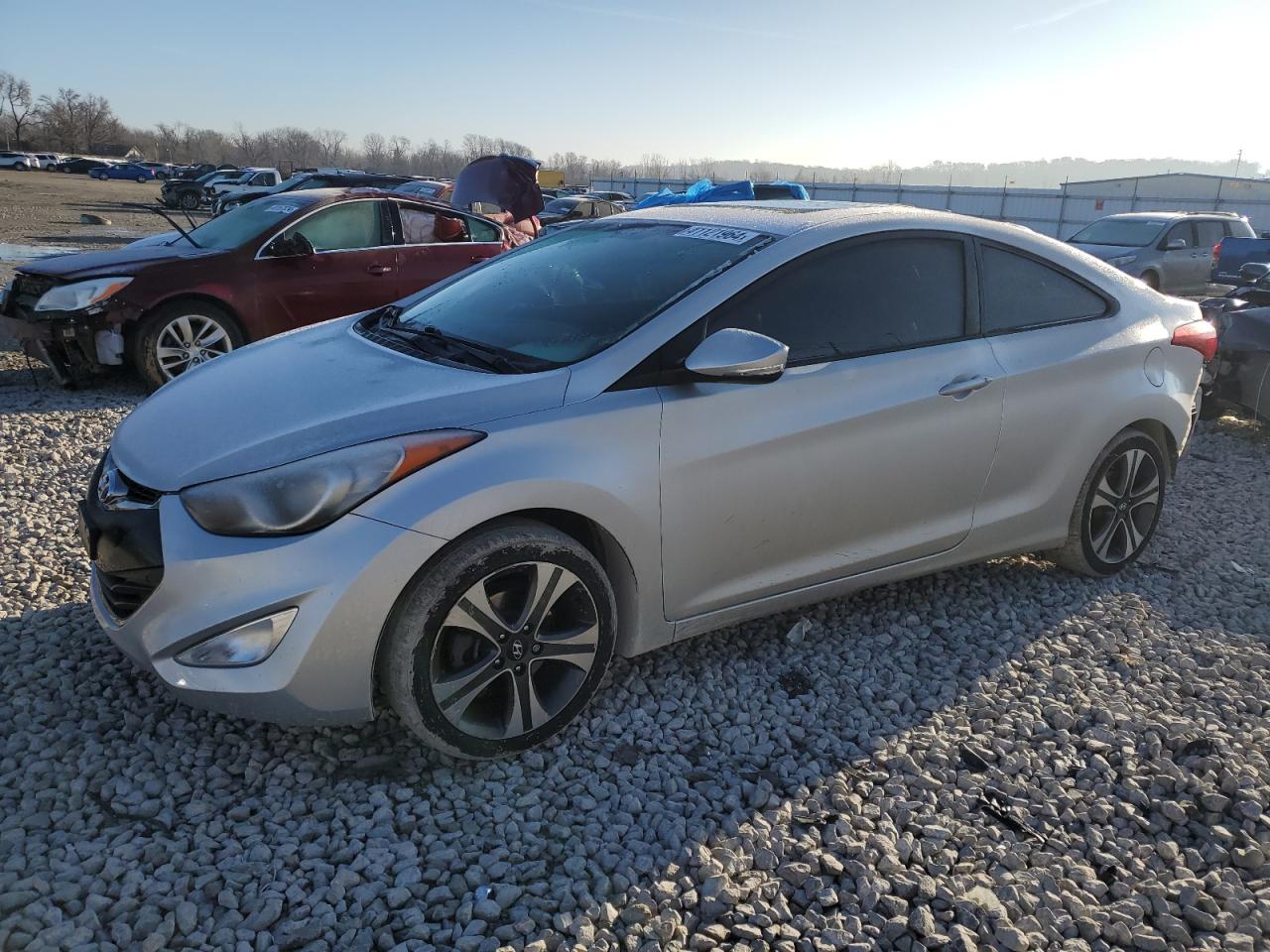 HYUNDAI ELANTRA 2013 kmhdh6aexdu017437