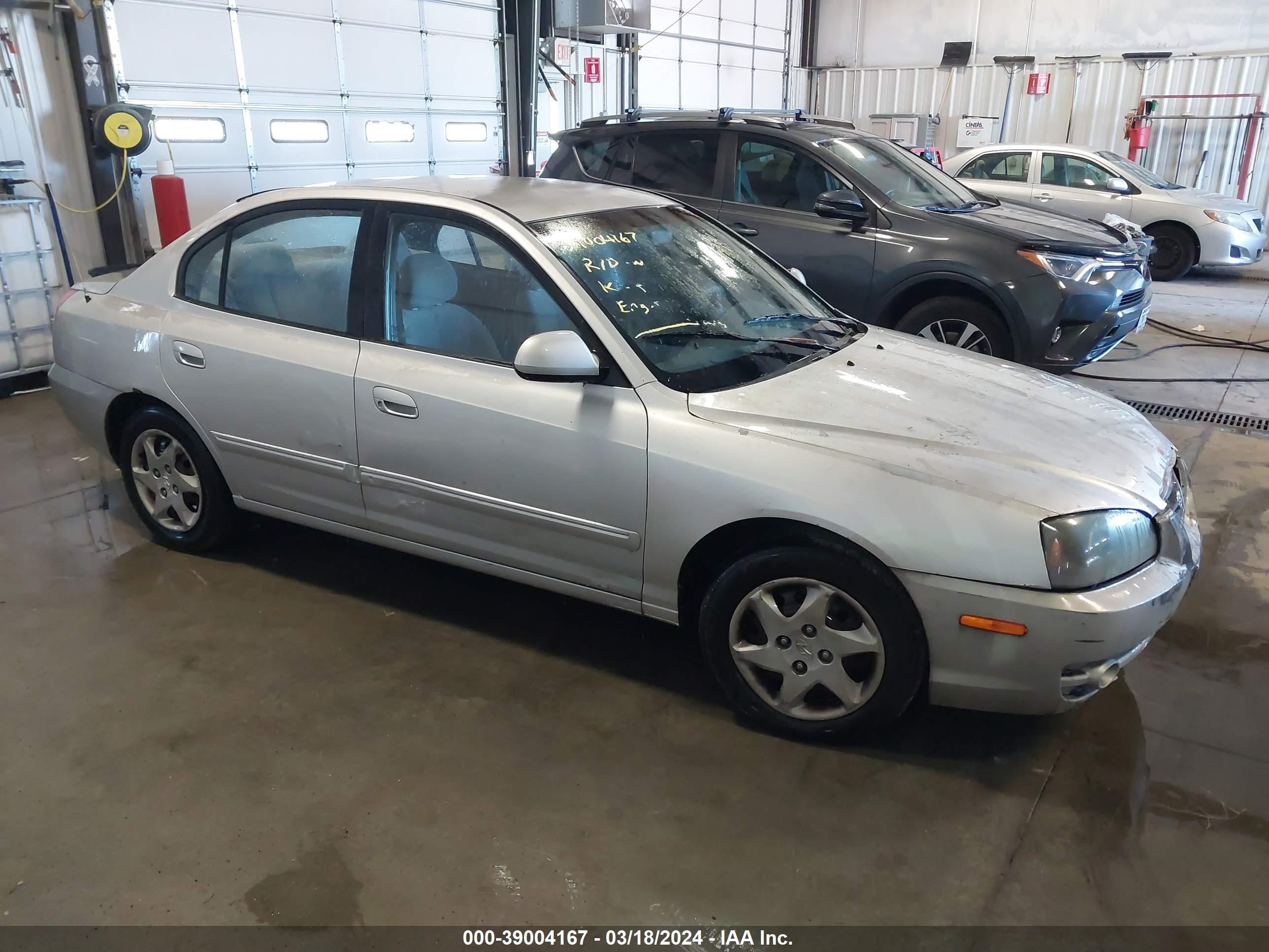 HYUNDAI ELANTRA 2005 kmhdn46d05u949306