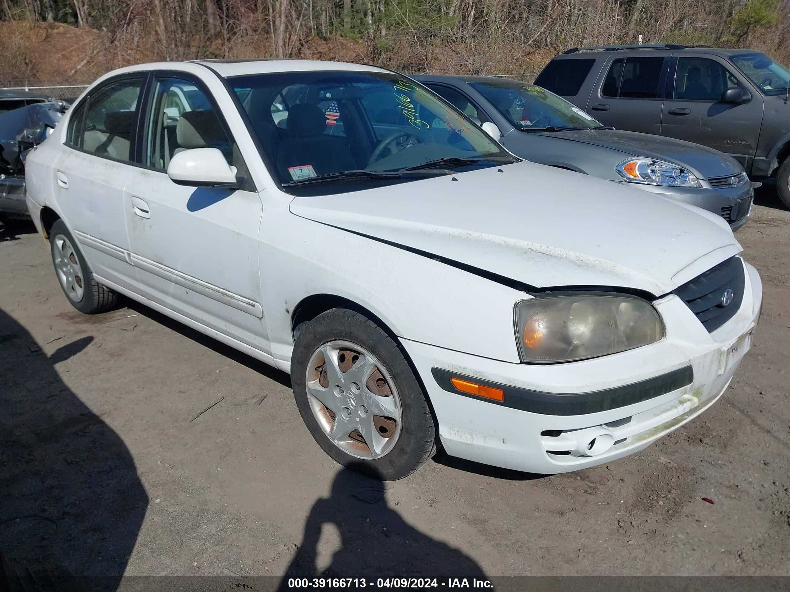 HYUNDAI ELANTRA 2005 kmhdn46d15u975493