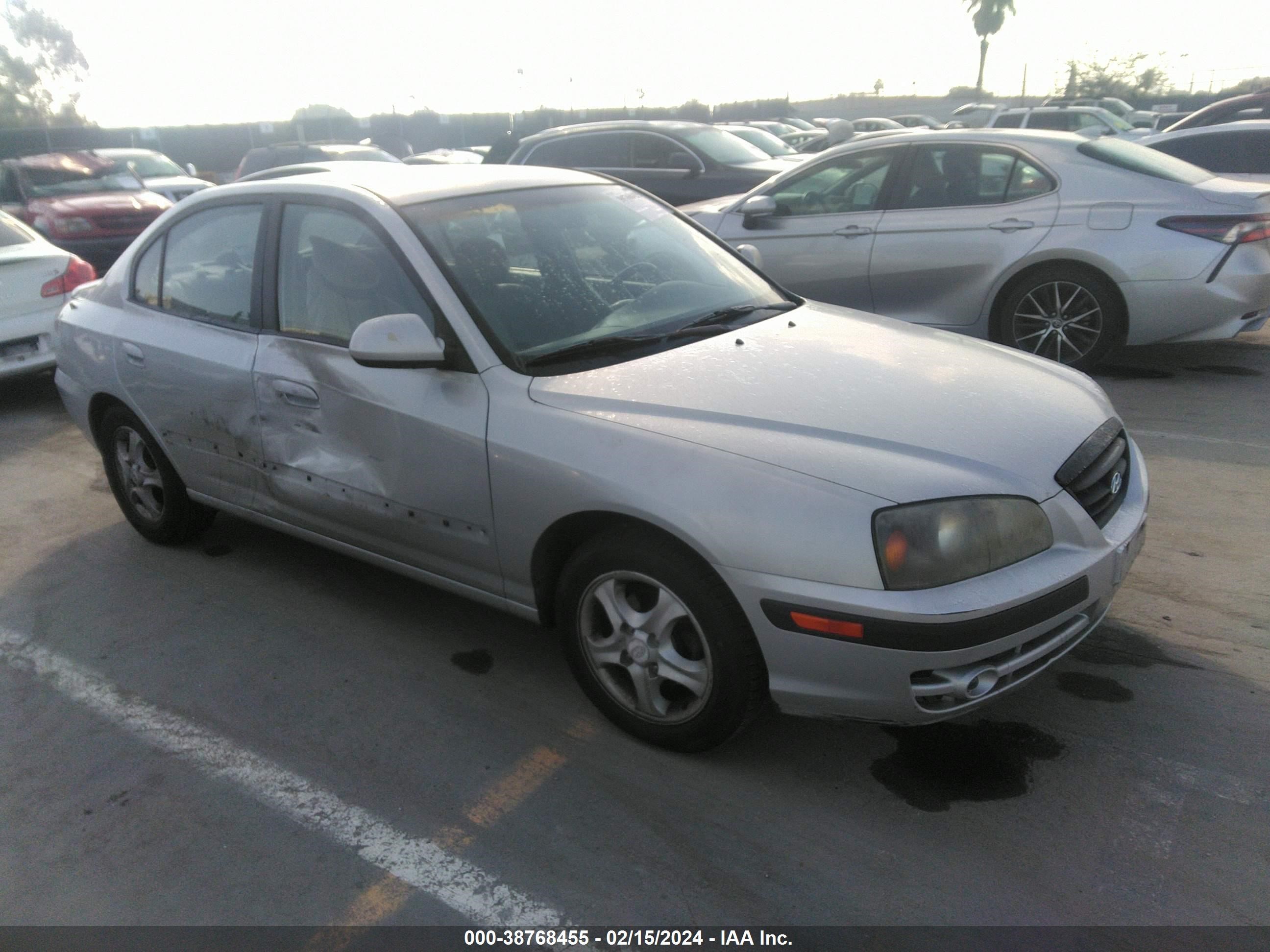 HYUNDAI ELANTRA 2005 kmhdn46d35u112016