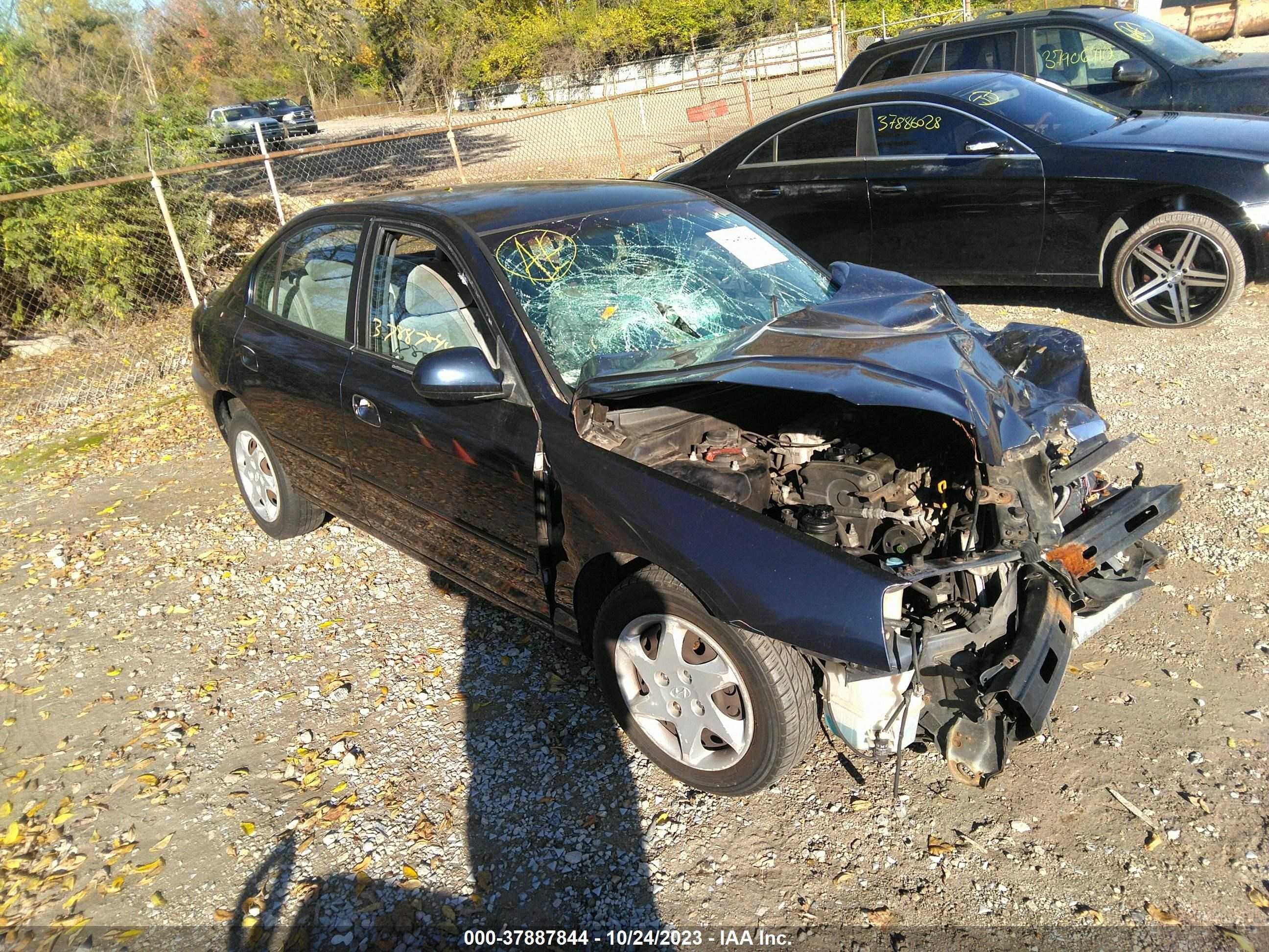 HYUNDAI ELANTRA 2004 kmhdn46d84u810362