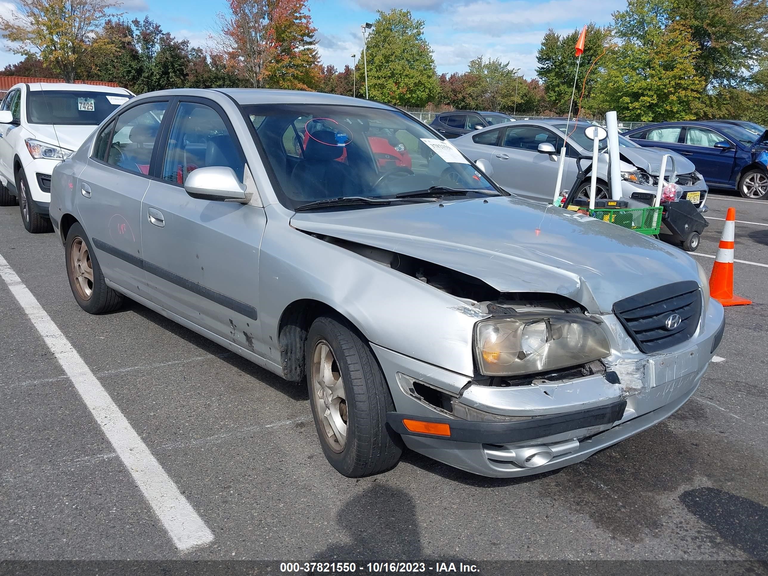 HYUNDAI ELANTRA 2004 kmhdn46d94u799985