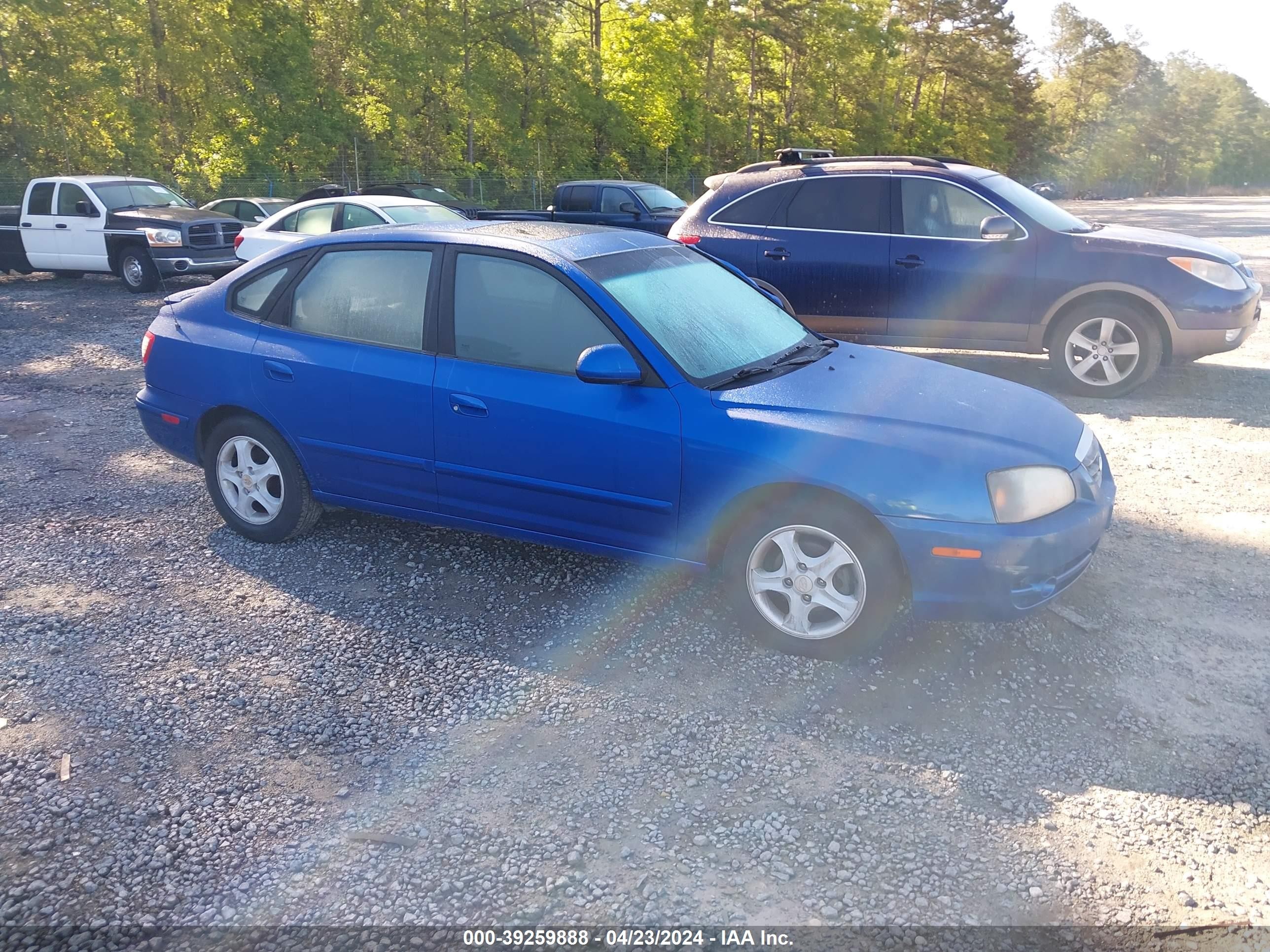 HYUNDAI ELANTRA 2005 kmhdn56d85u136429