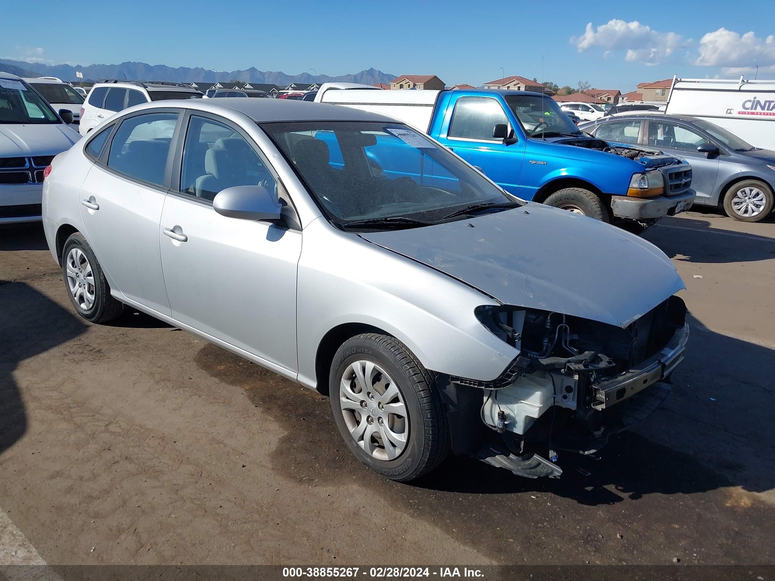 HYUNDAI ELANTRA 2009 kmhdu46d59u800317