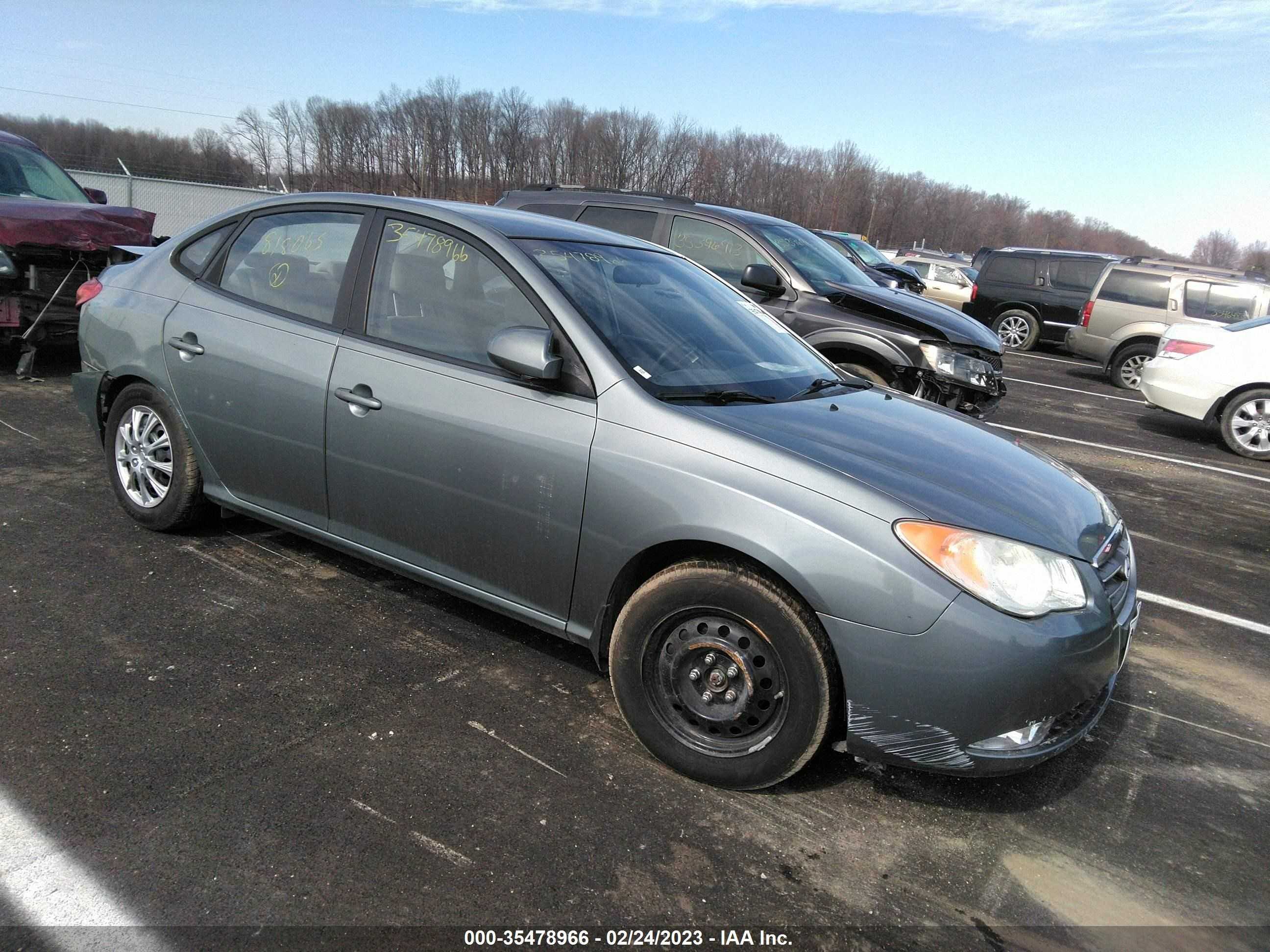 HYUNDAI ELANTRA 2009 kmhdu46d69u818065