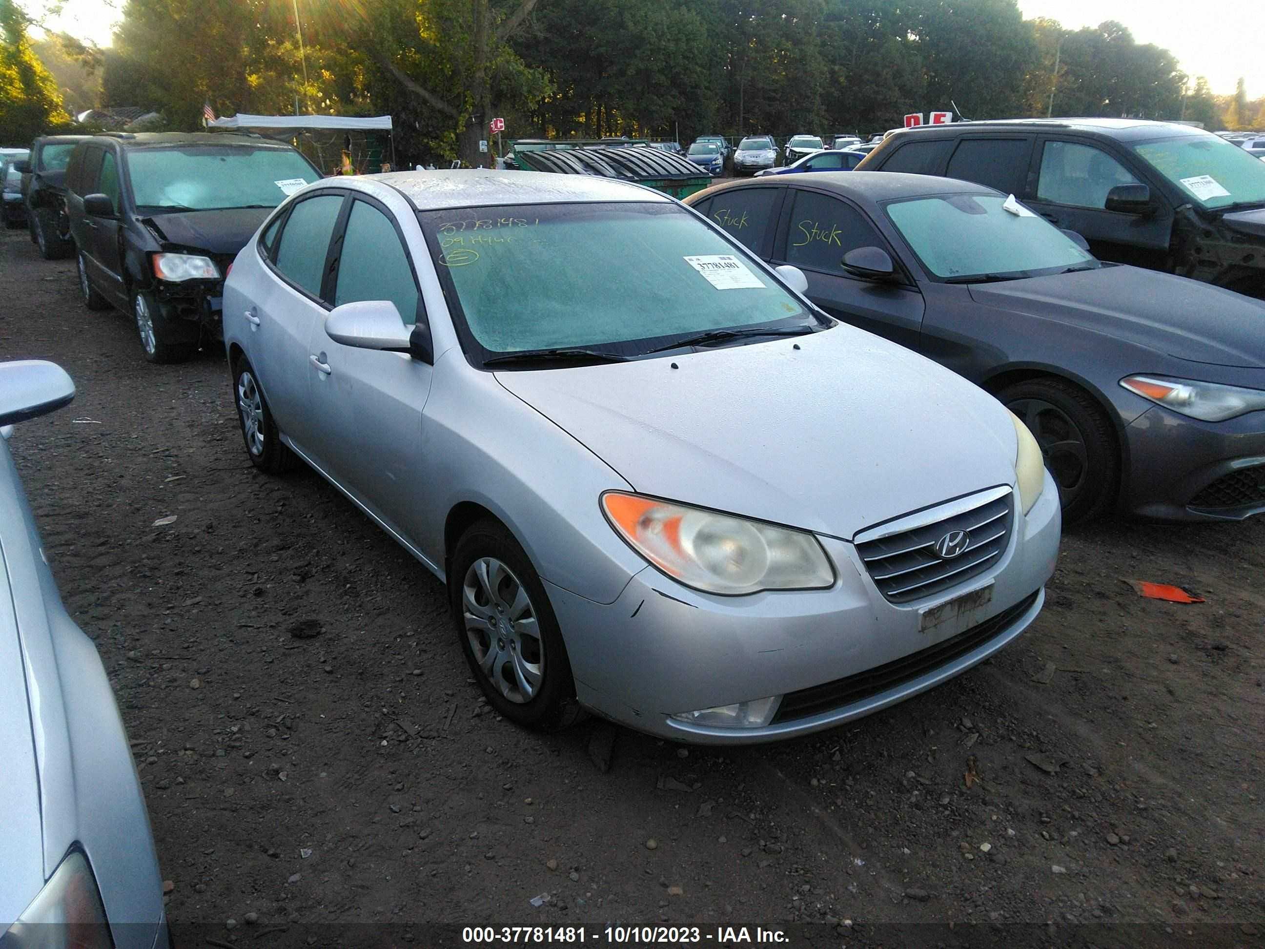 HYUNDAI ELANTRA 2009 kmhdu46d79u760788