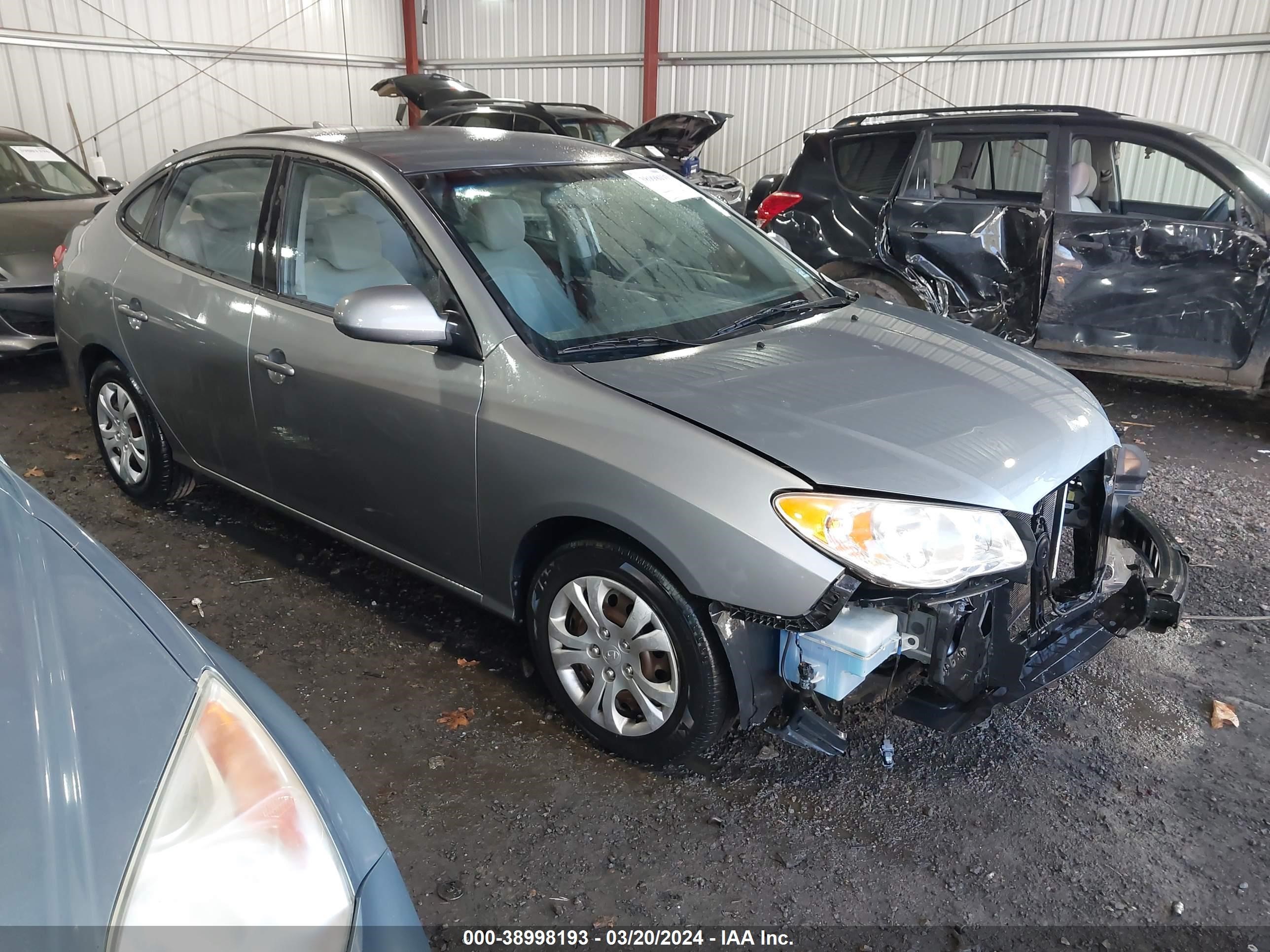 HYUNDAI ELANTRA 2009 kmhdu46d99u801163