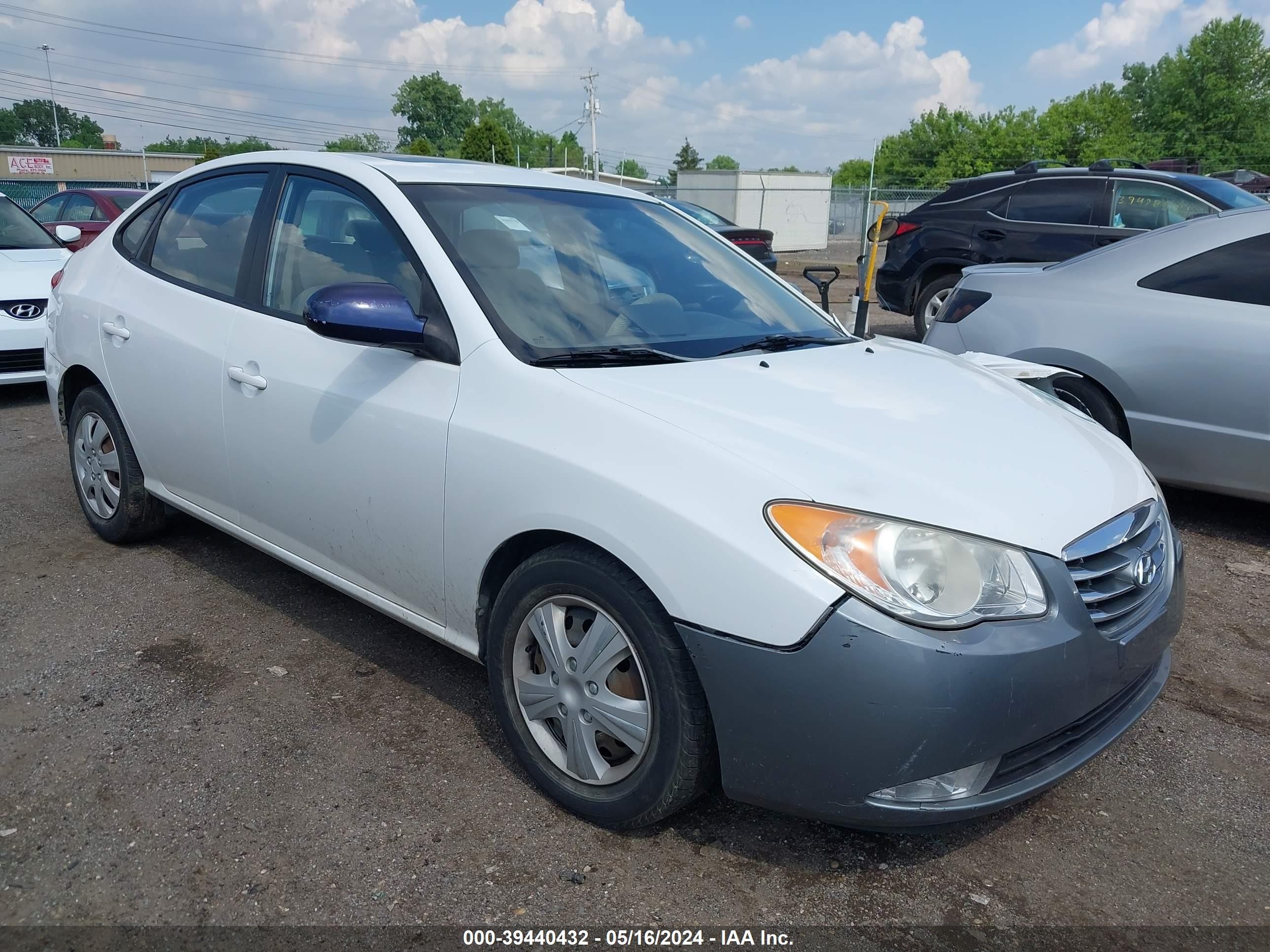 HYUNDAI ELANTRA 2009 kmhdu46dx9u682233