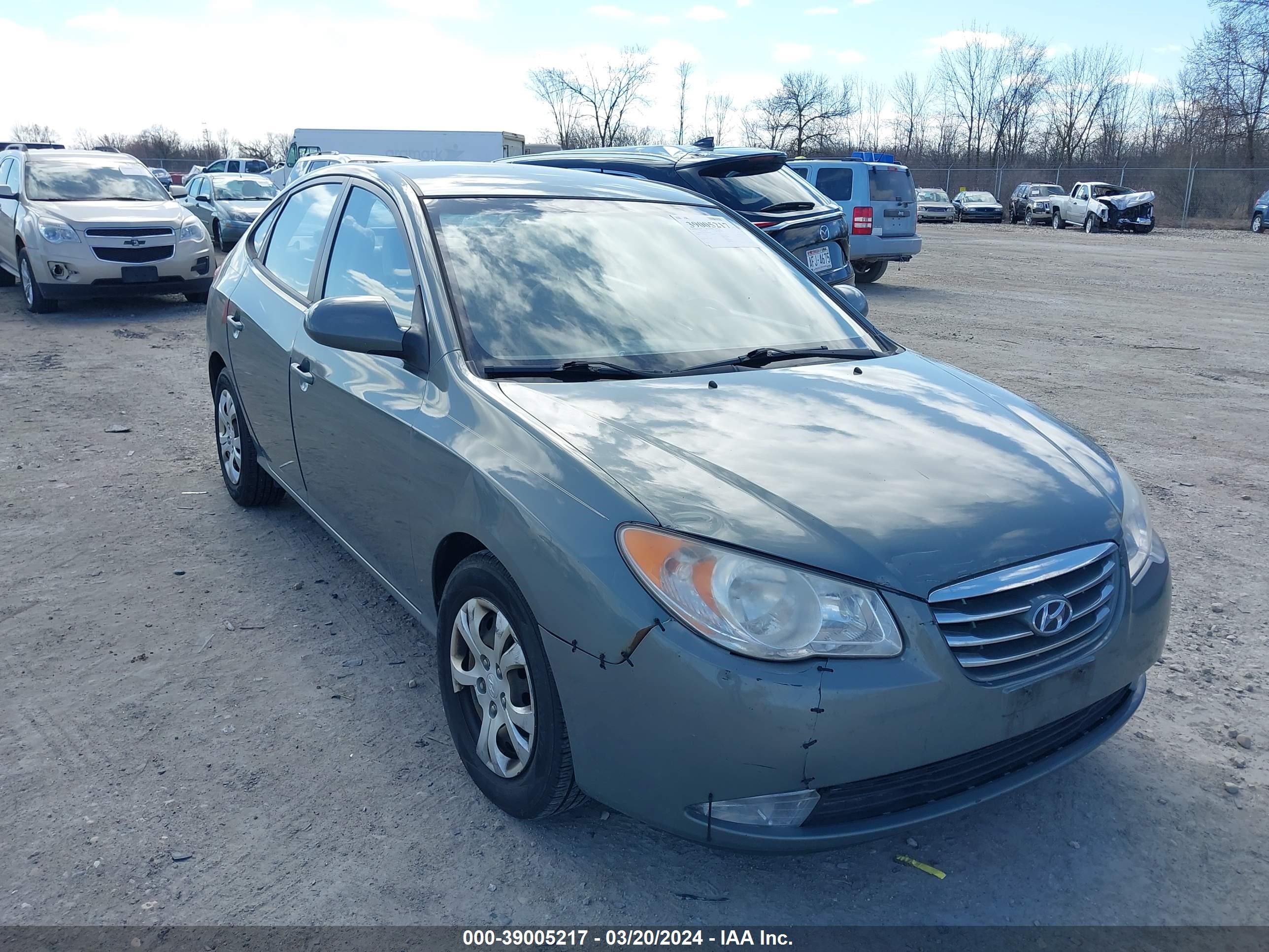 HYUNDAI ELANTRA 2010 kmhdu4ad2au870398