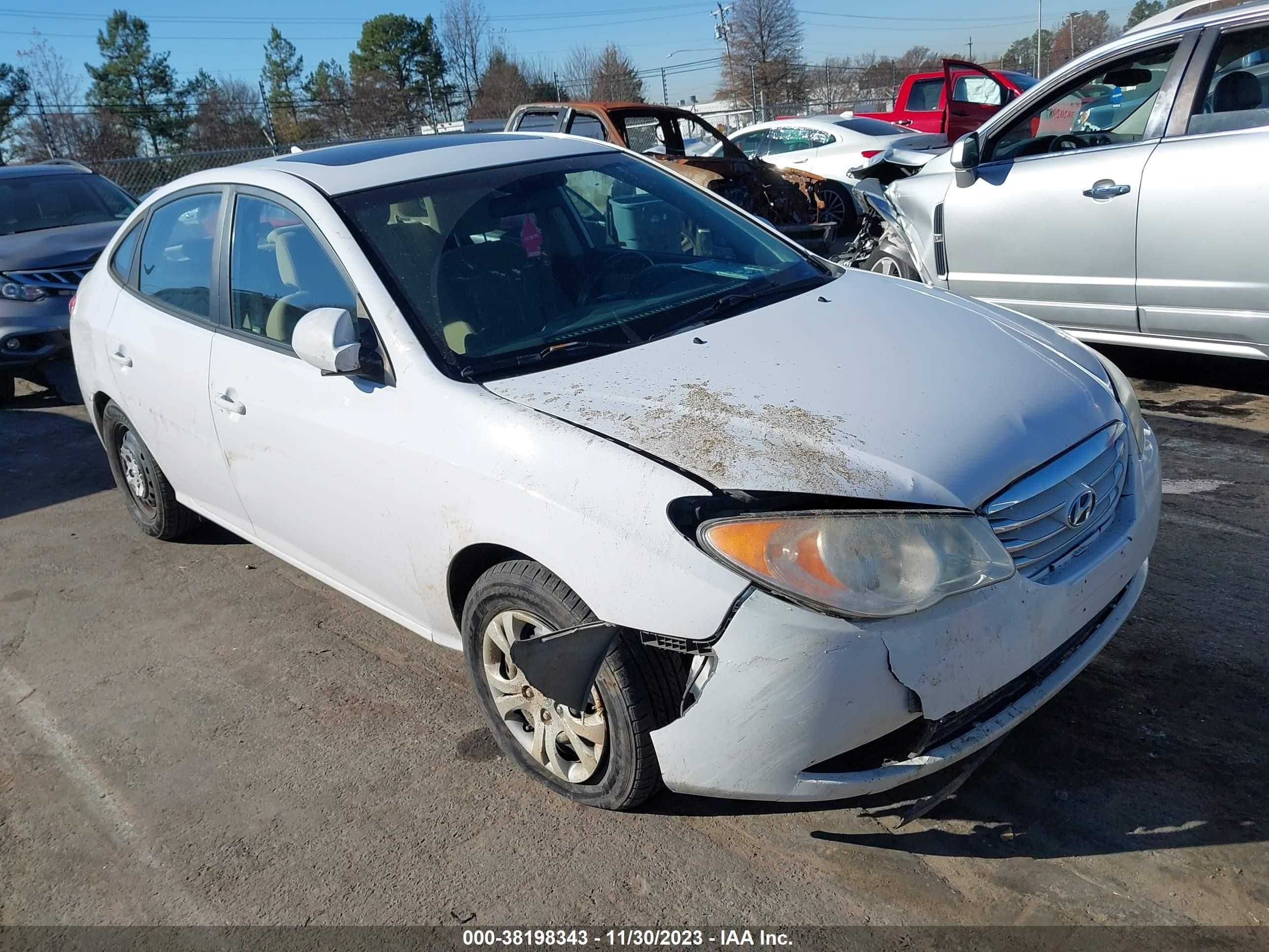 HYUNDAI ELANTRA 2010 kmhdu4ad5au083736