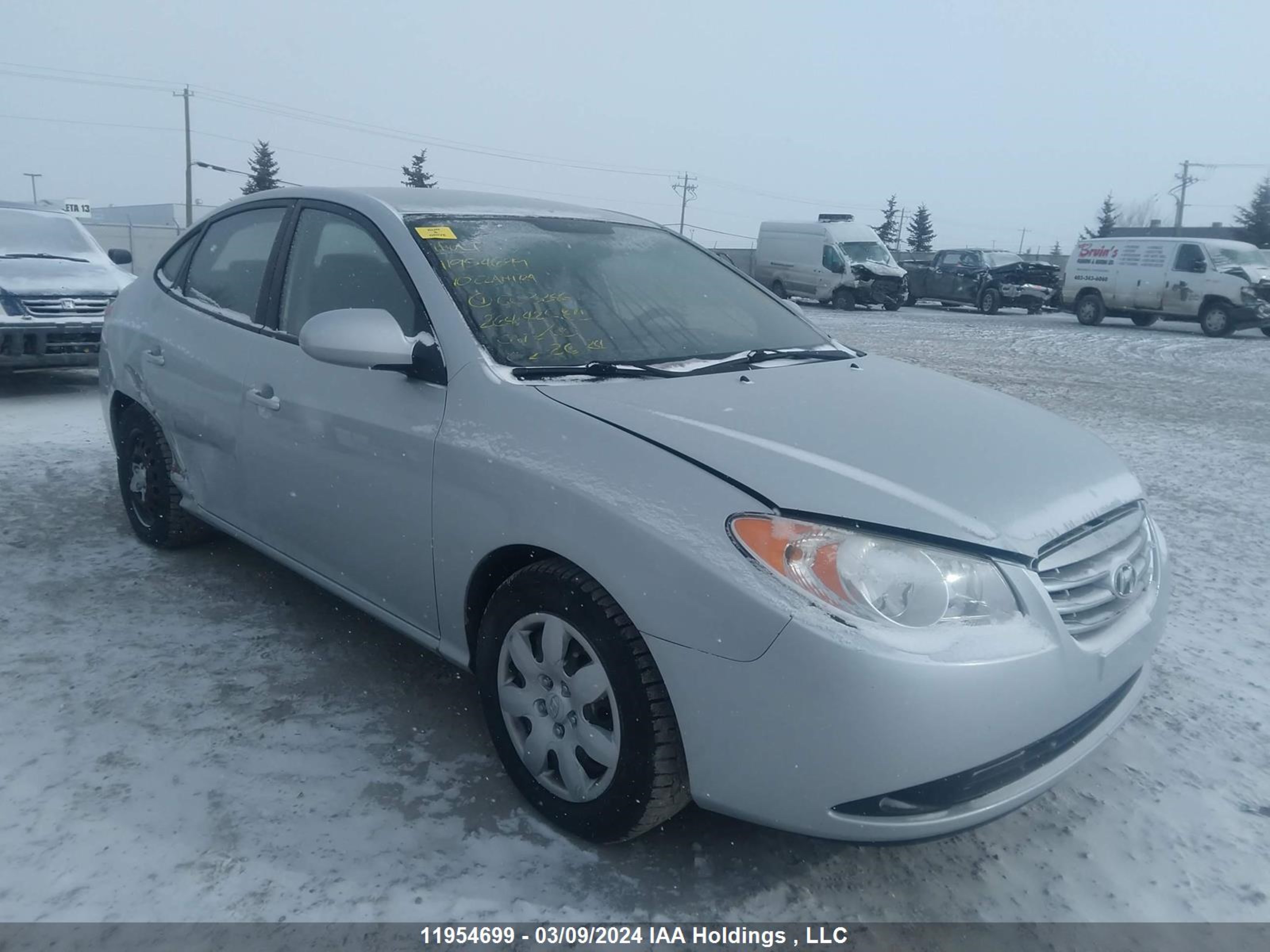 HYUNDAI ELANTRA 2010 kmhdu4bd1au003346