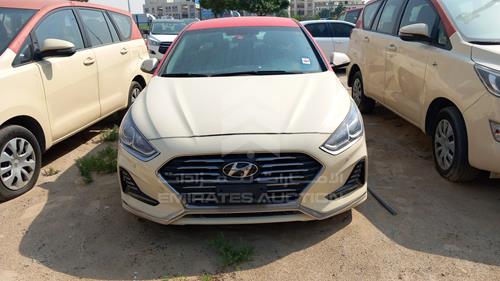 HYUNDAI SONATA 2018 kmhe24135ja082069