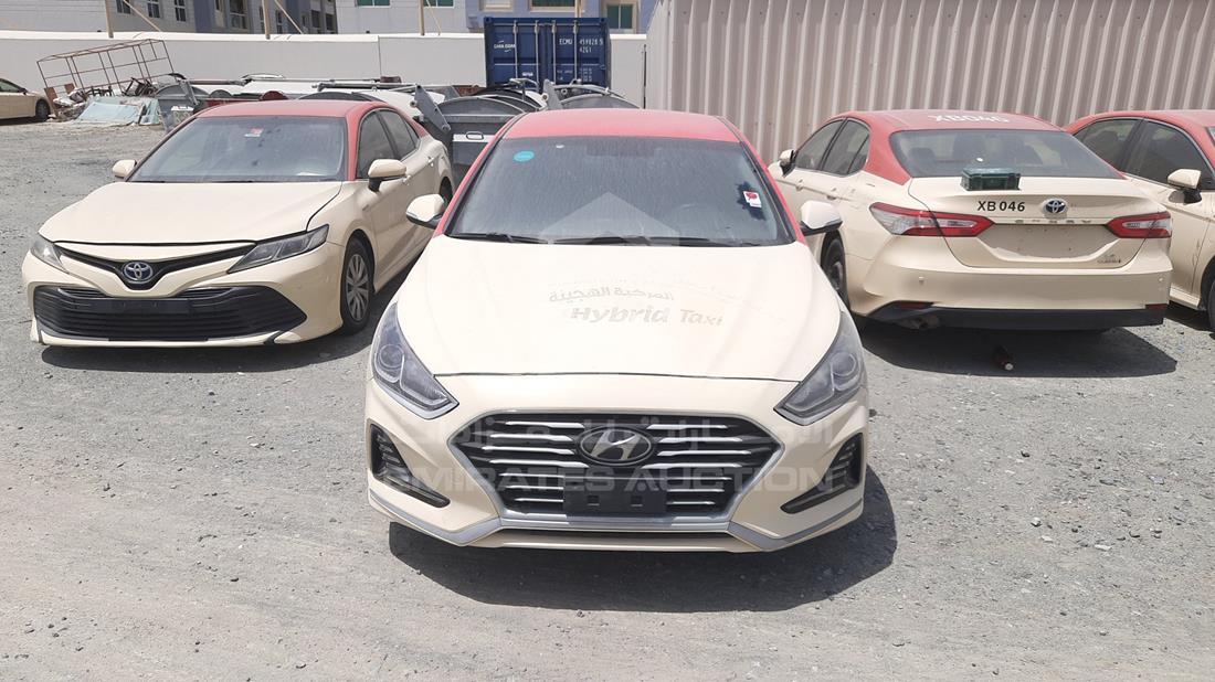 HYUNDAI SONATA 2018 kmhe24136ja081903