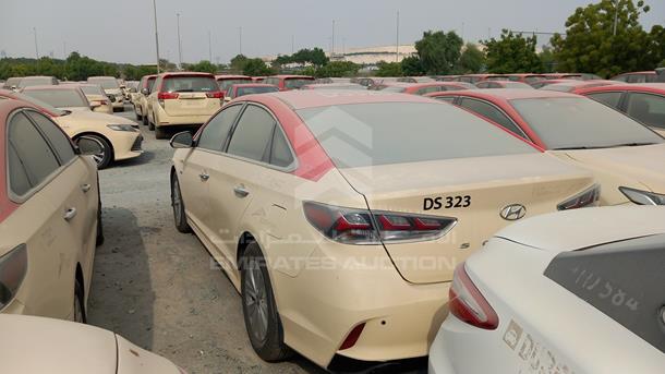 HYUNDAI SONATA 2018 kmhe2413xja081869