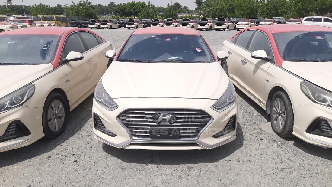 HYUNDAI SONATA 2018 kmhe2413xja081872