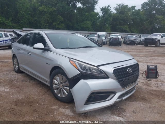 HYUNDAI SONATA 2016 kmhe24l10ga022110