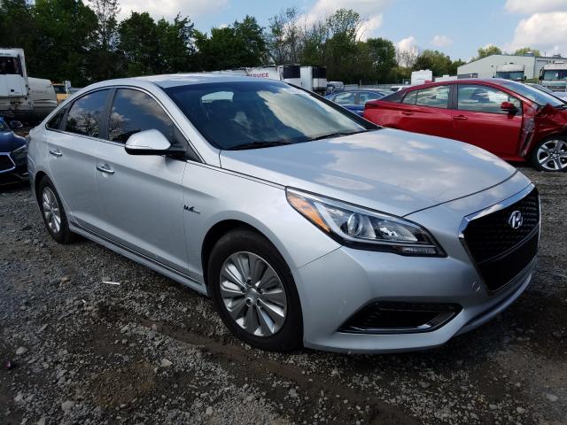 HYUNDAI SONATA HYB 2016 kmhe24l10ga024410