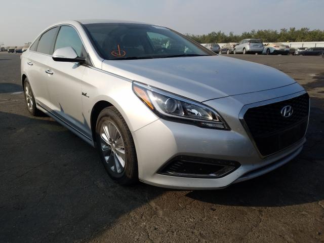 HYUNDAI SONATA HYB 2016 kmhe24l10ga027811