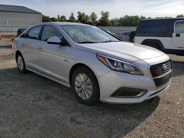 HYUNDAI SONATA HYB 2017 kmhe24l11ha057823