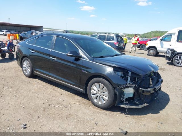 HYUNDAI SONATA HYBRID 2017 kmhe24l11ha057983