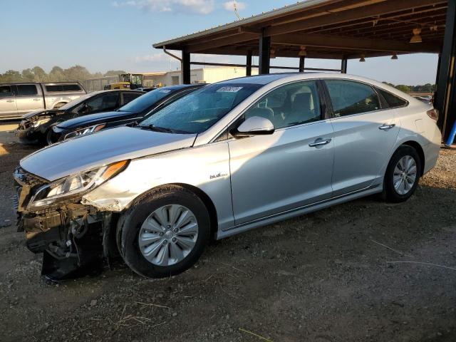 HYUNDAI SONATA HYB 2016 kmhe24l12ga015448