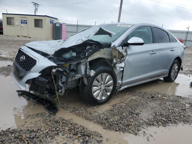 HYUNDAI SONATA HYB 2017 kmhe24l12ha057863