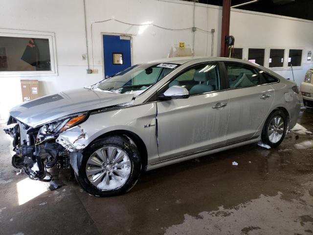 HYUNDAI SONATA HYB 2016 kmhe24l13ga027172