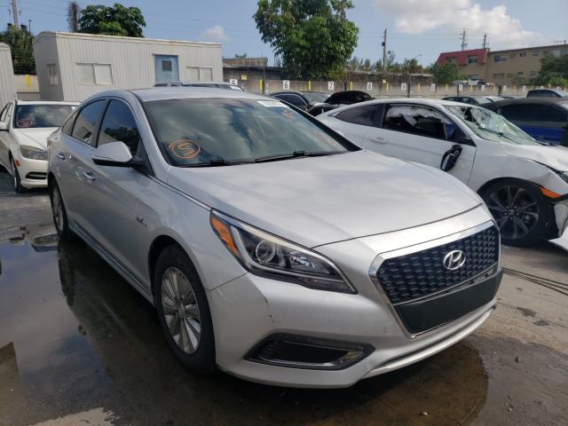 HYUNDAI SONATA HYB 2016 kmhe24l14ga038214