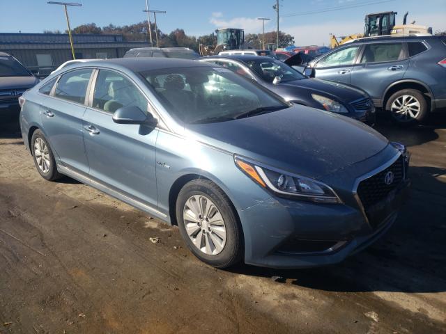 HYUNDAI SONATA HYB 2016 kmhe24l15ga022670