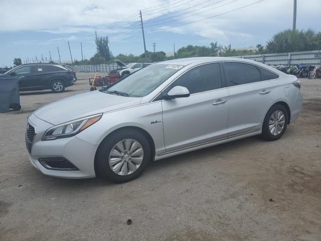 HYUNDAI SONATA HYB 2017 kmhe24l15ha044475