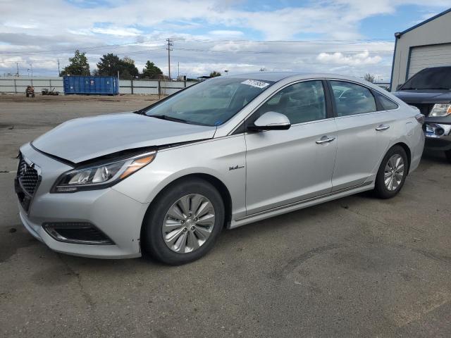 HYUNDAI SONATA HYB 2016 kmhe24l16ga029756