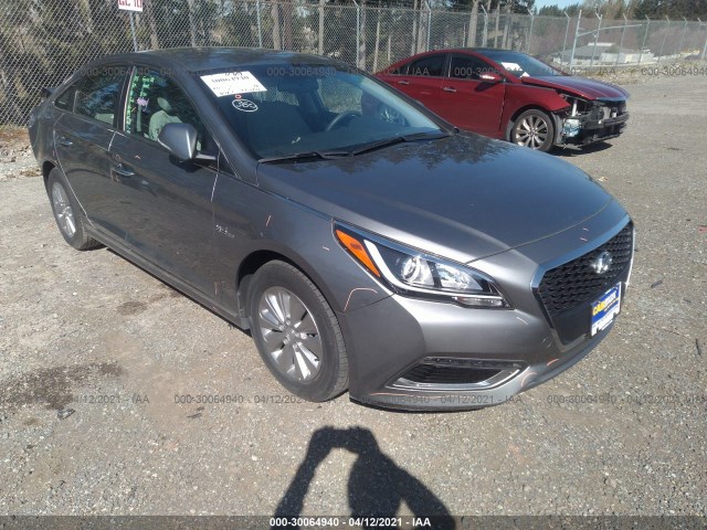 HYUNDAI SONATA HYBRID 2017 kmhe24l16ha059745