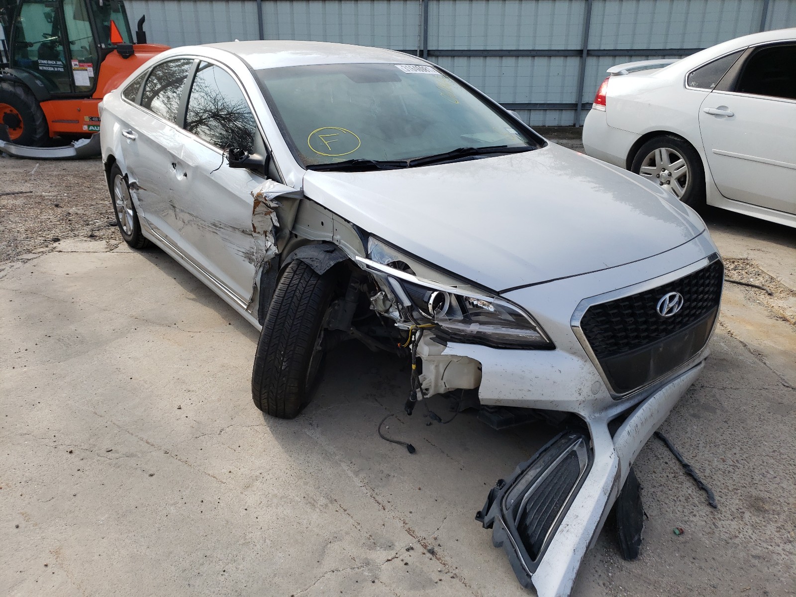 HYUNDAI SONATA HYB 2016 kmhe24l17ga012867