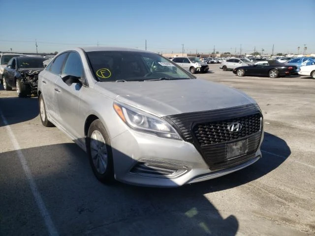 HYUNDAI SONATA HYB 2016 kmhe24l17ga014179